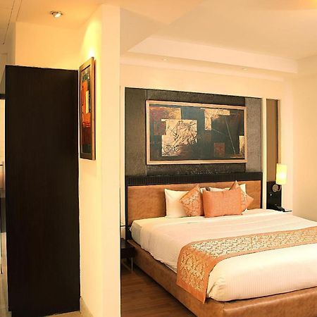 Inde Hotel Vista Woods Huda City Centre, גורגאון מראה חיצוני תמונה