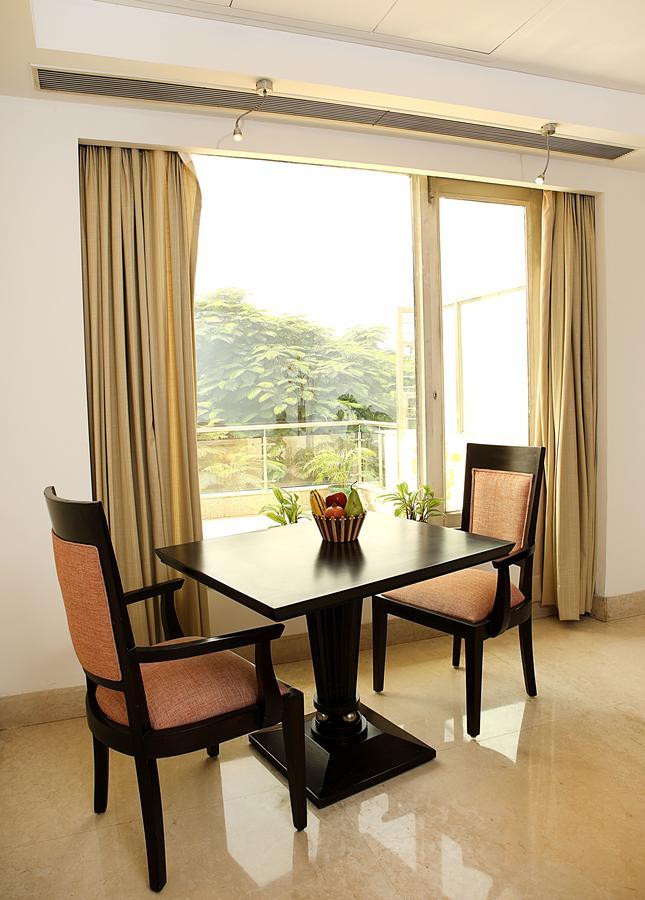 Inde Hotel Vista Woods Huda City Centre, גורגאון מראה חיצוני תמונה