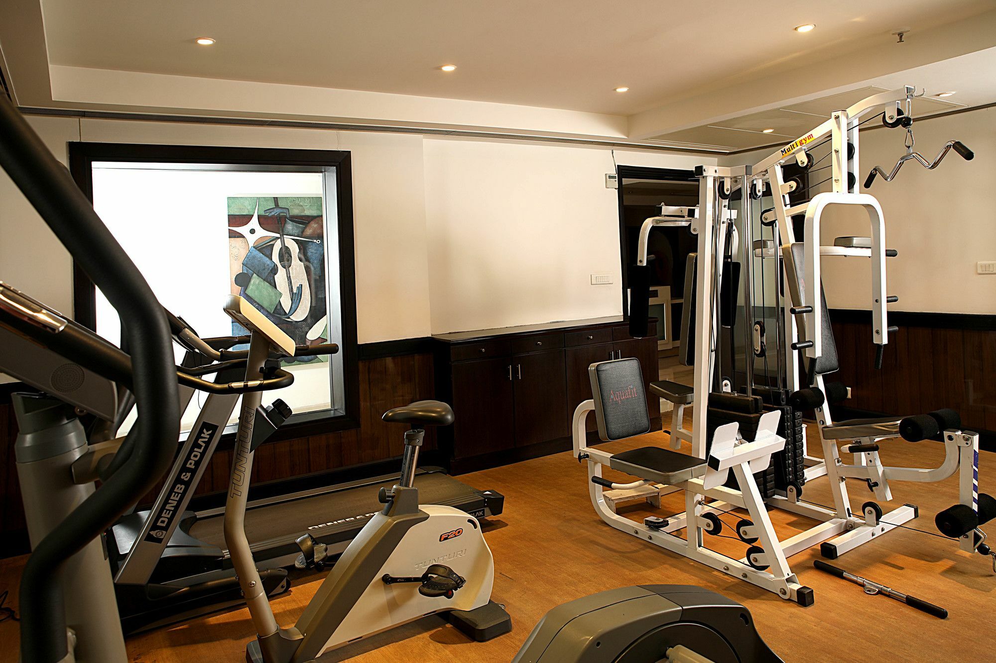Inde Hotel Vista Woods Huda City Centre, גורגאון מראה חיצוני תמונה